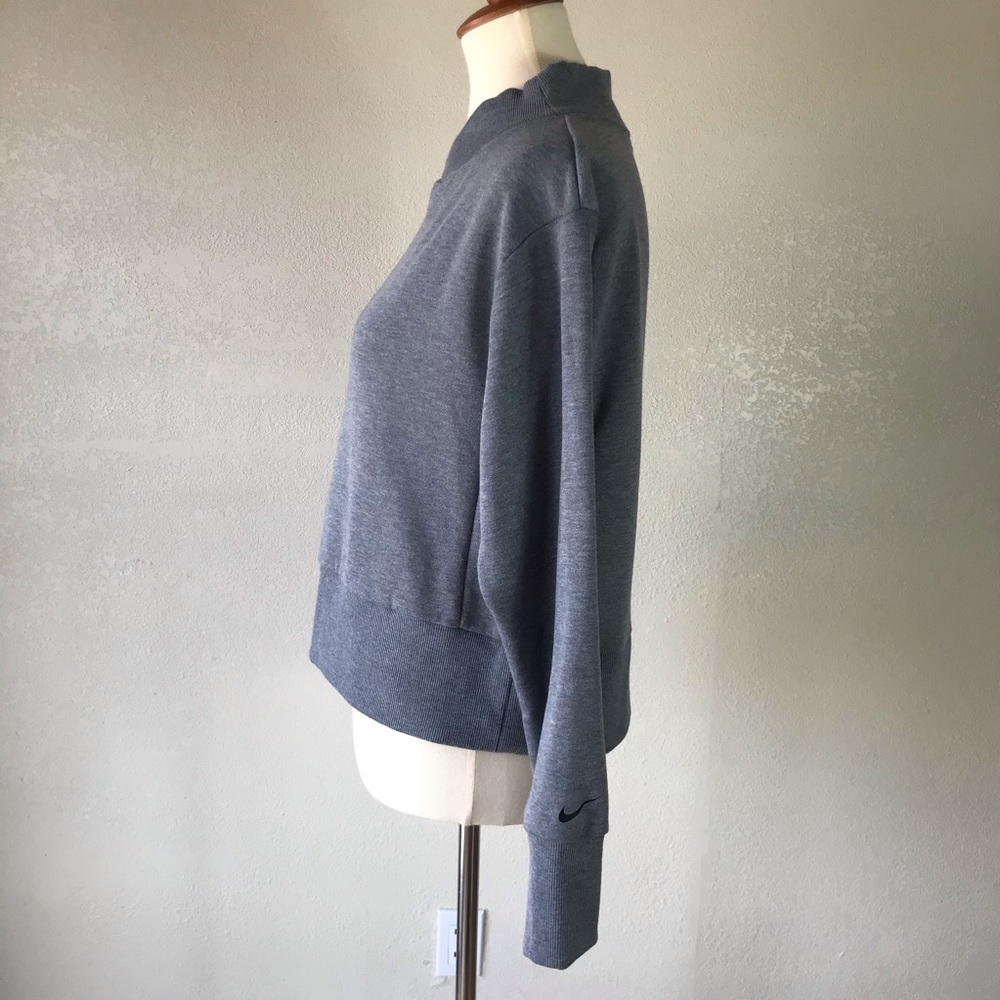 Nike Heather Gray Pullover Sweater - Picture 2 of 8